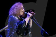 Sarah Jane Morris - The Sisterhood