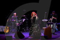 Sarah Jane Morris - The Sisterhood