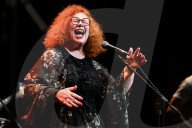 Sarah Jane Morris - The Sisterhood