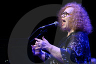 Sarah Jane Morris - The Sisterhood