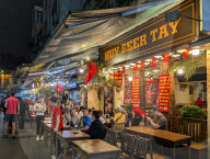 Hanoi Amusement District Old Quartier At Night