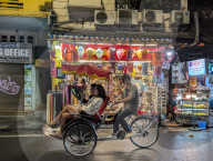 Hanoi Amusement District Old Quartier At Night
