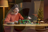 FEATURE - Ein Fest für jeden Tolkien Fan: LEGO präsentiert das über 2.000 Teile grosse Der Herr der Ringe: Das Auenland Set