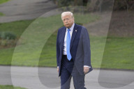 DC: President Trump hold a White House deaprture
