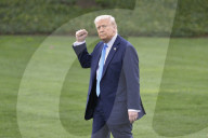 DC: President Trump hold a White House deaprture
