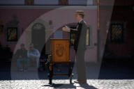 Warsaw Daily Life