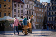Warsaw Daily Life