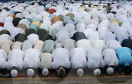 Eid Al-Fitr Prayers In Kolkata, India - 31 Mar 2025