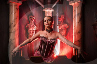 The last gasp of theatre restaurants in Melbourne? Witches in Britches prepares to take a final bow.