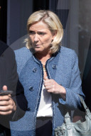 NEWS - Paris: Marine Le Pen verlässt das Gerichtsgebäude nach dem Urteil