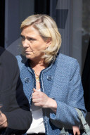 NEWS - Paris: Marine Le Pen verlässt das Gerichtsgebäude nach dem Urteil