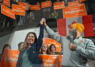 Jagmeet Singh Rallies Supporters In Edmonton Campaign Event