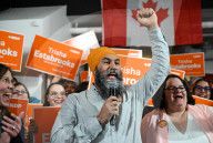 Jagmeet Singh Rallies Supporters In Edmonton Campaign Event