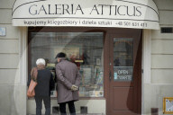 Warsaw Daily Life