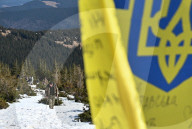 Charity mountain ascent raises money for Ukraine Armed Forces