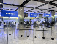 UK Border Sign 