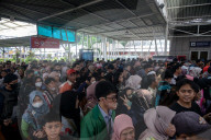 Commuter Line Passenger During The Eid Holiday In Bogor 