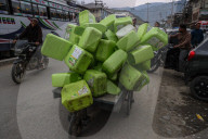 Daily Life In Kashmir 