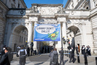 Greenpeace activists climb Foreign Office building over signing of ocean treaty
The group called for faster action from Foreign Secretary David Lammy in signing the Global Ocean Treaty. Foreign Office, London, UK.