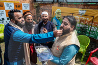 Waqf Amendment Bill Supported By Muslims In Kashmir