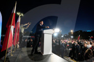 Slawomir Mentzen Campaigns In Szczecin 