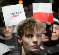 Slawomir Mentzen Campaigns In Szczecin 