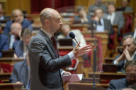 Session Of Question To The French Government  At The Senate
