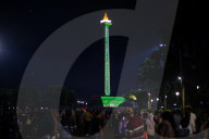 Monas Video Mapping