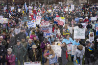 Thousands rally in Boston for ‘Hands Off!’ protest agains Trump and Musk