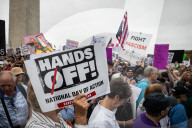 More than 100,000 attend anti-Trump protest in Washington, DC