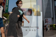 Daily Life During The Qingming Holiday In Shanghai