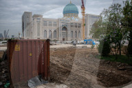 Daily Life In Tashkent