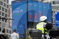 Stocks Plump As Trump Trade War Tariffs Set In In Shanghai