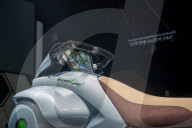 Die nächste Entwicklungsstufe: Kawasaki stellt in Tokio einen reitbaren Roboter-Löwen namens CorLeo vor