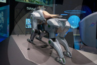 Die nächste Entwicklungsstufe: Kawasaki stellt in Tokio einen reitbaren Roboter-Löwen namens CorLeo vor