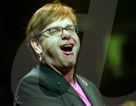 Elton John plays San Jose, 1998