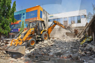 JDA Bulldozing Encroachment In Jaipur 