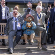 Stolen Paddington Bear statue is returned to Newbury