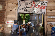 Toulouse: Gathering Against Cuts By Culture People