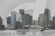 Helicopter Crashes Into New York's Hudson's River
