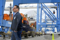 PA: Gov Shapiro speaks on Trump’s Tariffs at Port of Philadelphia