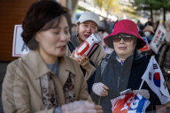 Ousted Ex-President Yoon Suk-yeol Leaves Official Residence, Greets Supporters