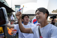 Ousted Ex-President Yoon Suk-yeol Leaves Official Residence, Greets Supporters