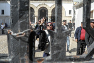 Detainees' Families Protest Second Hearing In 'Conspiracy Against State Security' Case In Tunis