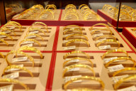 International Gold Futures Prices Rise
