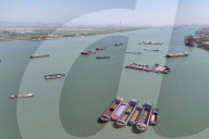 Strong Winds Hit Nanjing