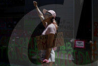 Dissident Collectives In Mexico City Carry Out Direct Action Outside The Colombian Embassy To Demand Justice For The Transfemicide Of Sara Millerey