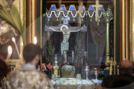 Palestinian Christians attend a Palm Sunday mass at the Greek Orthodox Saint Porphyrius Church, in Gaza CityGaza Christians observe Palm Sunday