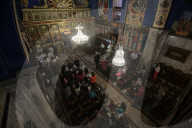 Palestinian Christians attend a Palm Sunday mass at the Greek Orthodox Saint Porphyrius Church, in Gaza CityGaza Christians observe Palm Sunday