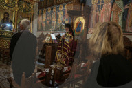 Palestinian Christians attend a Palm Sunday mass at the Greek Orthodox Saint Porphyrius Church, in Gaza CityGaza Christians observe Palm Sunday